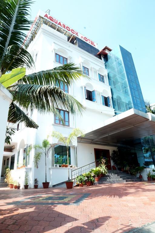 Aquarock Hotel Kazhakuttam Ngoại thất bức ảnh