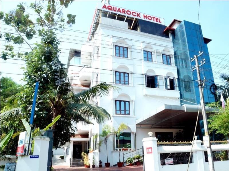 Aquarock Hotel Kazhakuttam Ngoại thất bức ảnh