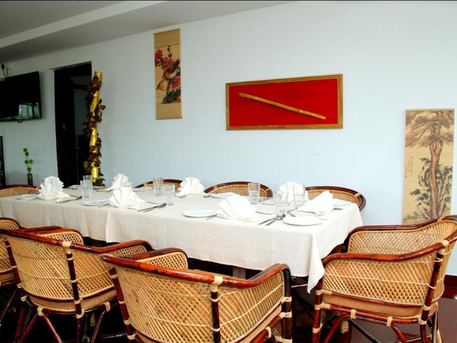 Aquarock Hotel Kazhakuttam Ngoại thất bức ảnh
